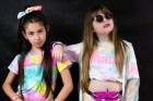 A moda tie-dye infantil